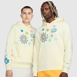 NWOT NIKE BE TRUE HOODIE